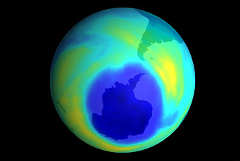 Spectromètre d'enregistrement de l'Antarctique en 2001. La zone bleu foncé montre le trou d'ozone.