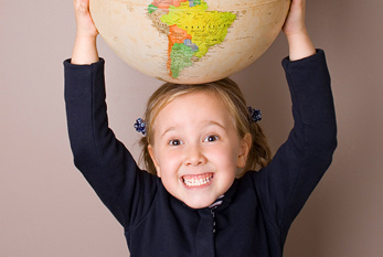 Journée mondile de l'enfance commémore la Déclaration des droits de l'enfant en 1959.