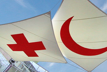 La Croix-Rouge et le Croissant-Rouge sont des emblèmes du Mouvement international de la Croix-Rouge et du Croissant-Rouge.